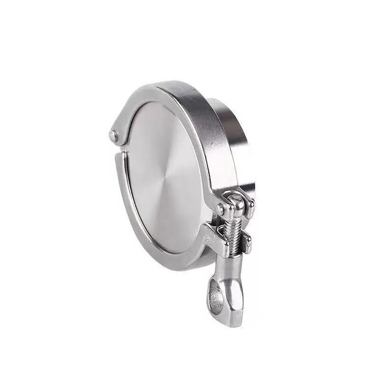 Quick-install clamp blind flange kit